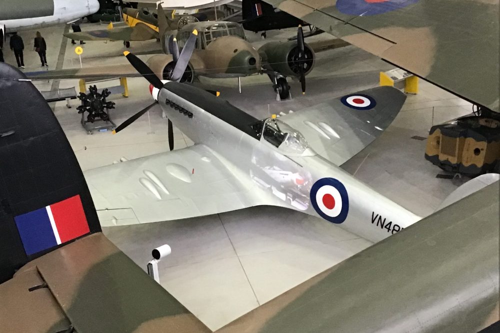 Spitfire_Mk22